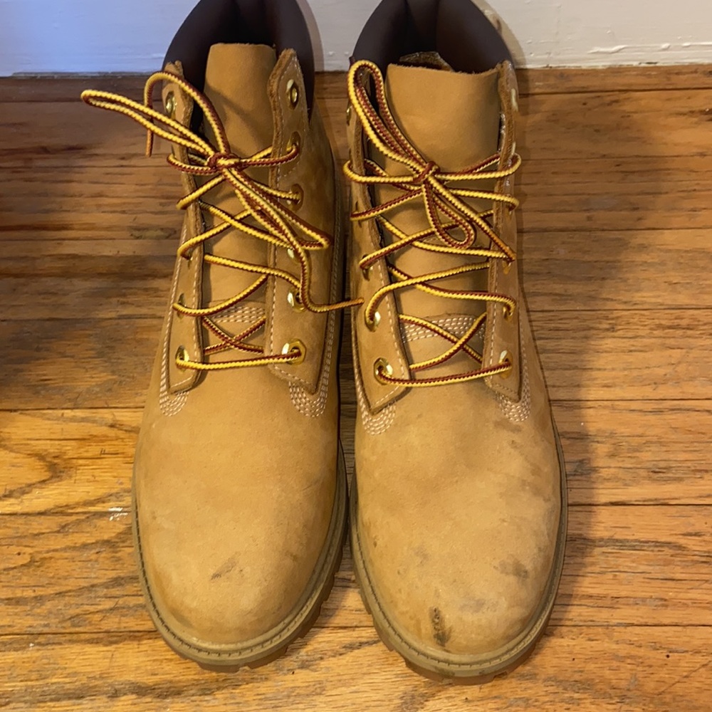 Timbs | Size 6.5